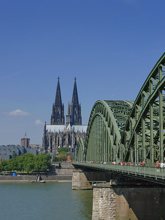 Foto Hohenzollernbrücke am Kölner Dom - Köln