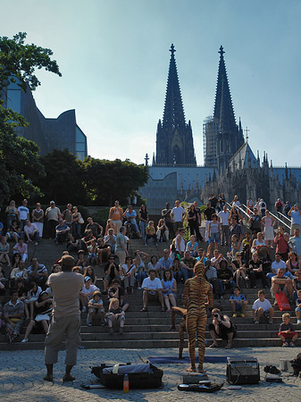 Fotos Touristen auf dem Weg zum Kölner Dom | Köln