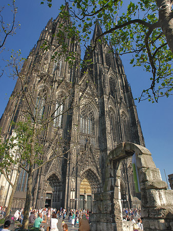 Foto Westfassade des Kölner Doms - Köln