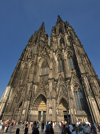 Foto Westfassade des Kölner Doms