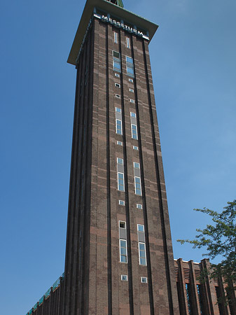 Messeturm Fotos