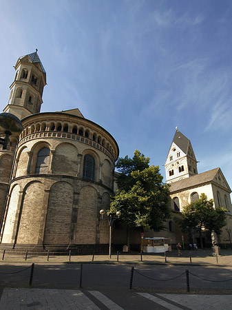 Fotos Seitentürme und Westturm der St Aposteln