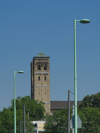 Foto Turm der St Heribert