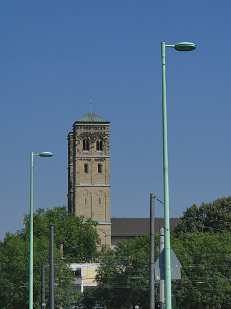 Turm der St Heribert Fotos