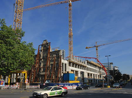 Baustelle auf der Kreuzung Komödienstraße Tunisstraße Foto 