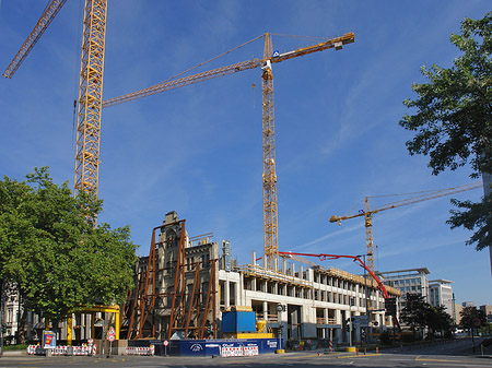 Foto Baustelle auf der Kreuzung Komödienstraße Tunisstraße - Köln