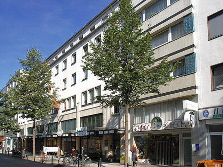 Laeden auf der Breiten Straße Foto 