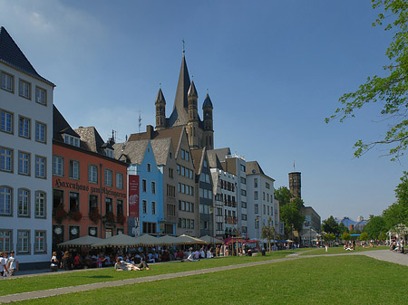 Foto Groß St Martin hinter Fischmarkt