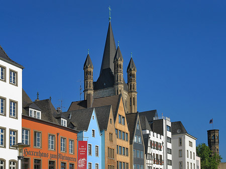 Groß St Martin hinter Fischmarkt