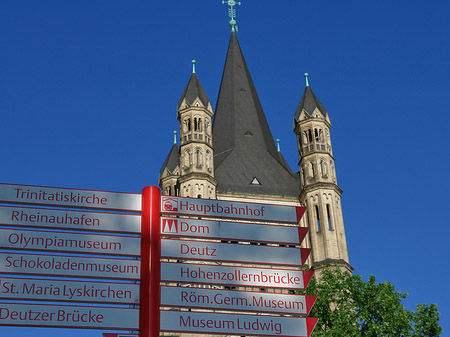 Schild vor Groß St.Martin Foto 