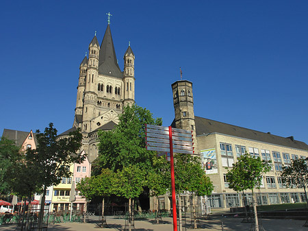 Foto Schild vor Groß St.Martin