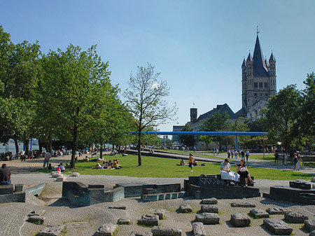 Foto Heinrich-Böll-Platz vor Groß St Martin