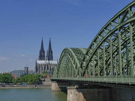 Foto Hohenzollernbrücke am Kölner Dom - Köln