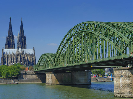 Foto Hohenzollernbrücke am Kölner Dom - Köln