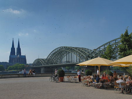 Foto Hohenzollernbrücke am Kölner Dom - Köln