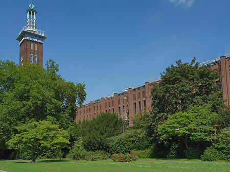 Messeturm an der Kölner Messe