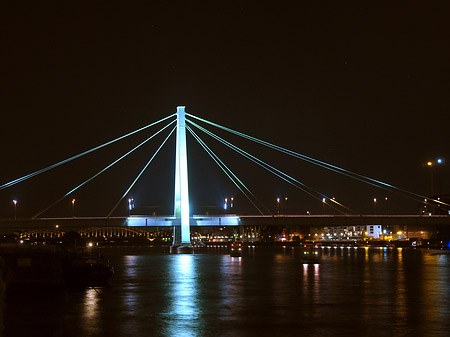 Severinsbrücke Fotos