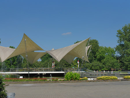 Tanzbrunnen im Rheinpark Fotos