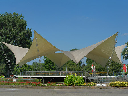 Tanzbrunnen im Rheinpark Fotos