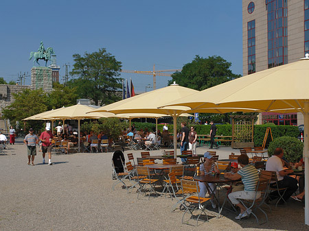 Foto Schirme auf der Urbanstraße